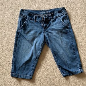 Old Navy Ultra Blue size 12 Bermuda Jean shorts